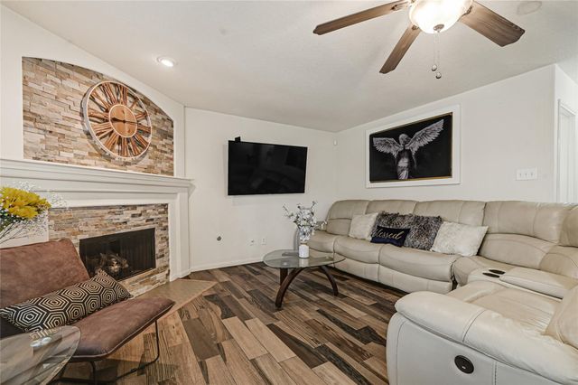 2527 Spring Lily Court, Spring, TX 77373