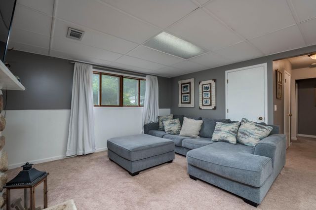 129 Mary Circle, North Mankato, MN 56003