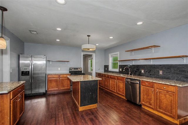 1916 SE 14TH AVENUE, Ocala, FL 34471