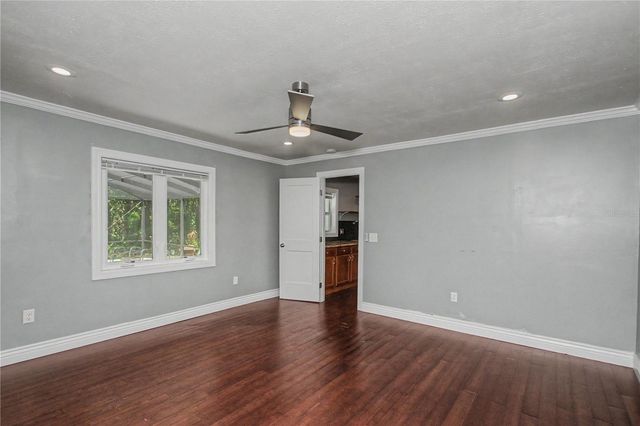 1916 SE 14TH AVENUE, Ocala, FL 34471