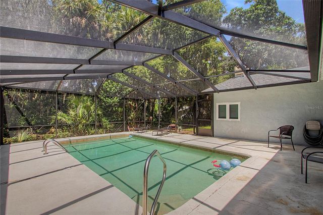 1916 SE 14TH AVENUE, Ocala, FL 34471