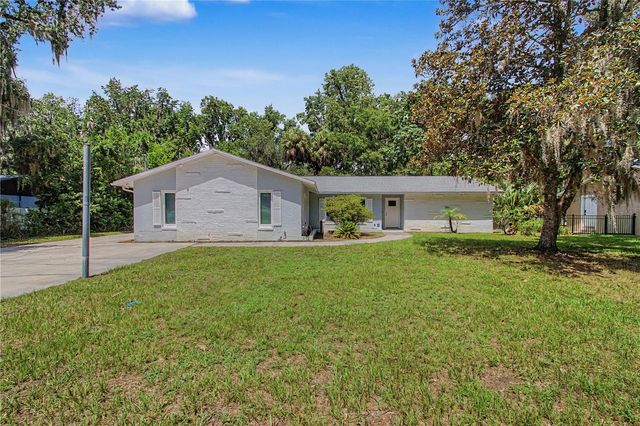 1916 SE 14TH AVENUE, Ocala, FL 34471