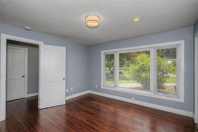 1916 SE 14TH AVENUE, Ocala, FL 34471