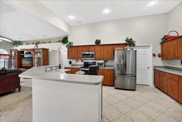 28 FANSHAWE LANE, Palm Coast, FL 32137