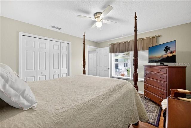 28 FANSHAWE LANE, Palm Coast, FL 32137