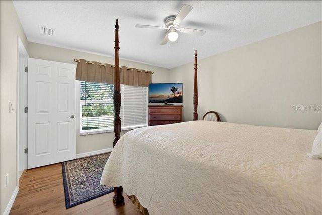 28 FANSHAWE LANE, Palm Coast, FL 32137