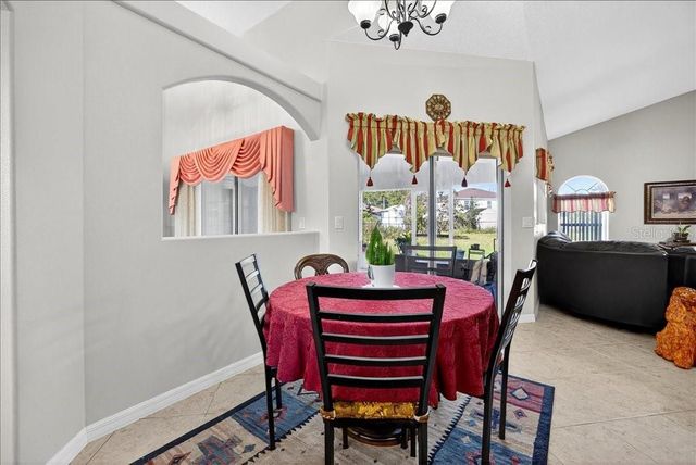 28 FANSHAWE LANE, Palm Coast, FL 32137