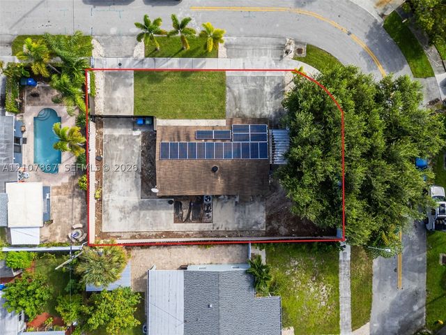 6100 NE 2nd Ter, Oakland Park, FL 33334