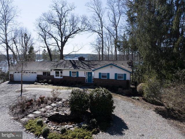 4 WICOMICO WAY, Heathsville, VA 22473