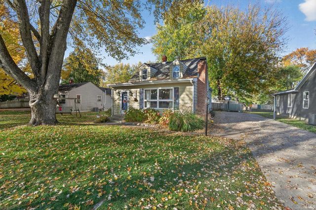 418 W Superior Street, Osceola, IN 46561