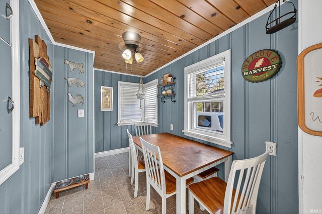 418 W Superior Street, Osceola, IN 46561