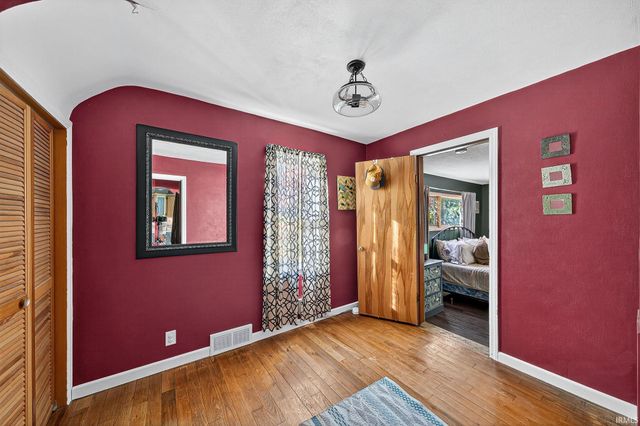 418 W Superior Street, Osceola, IN 46561