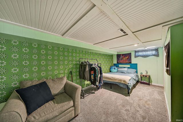 418 W Superior Street, Osceola, IN 46561