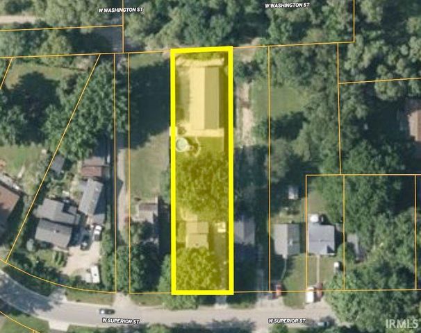 418 W Superior Street, Osceola, IN 46561