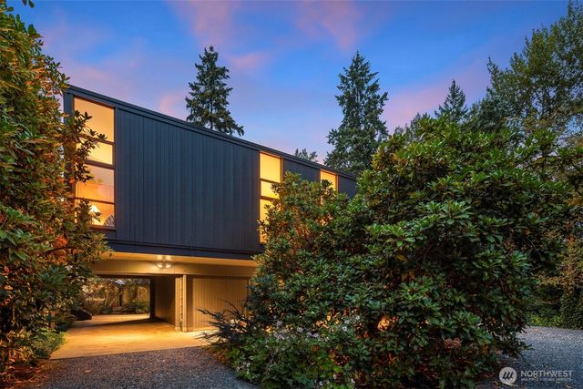 220 130th Avenue SE, Bellevue, WA 98005