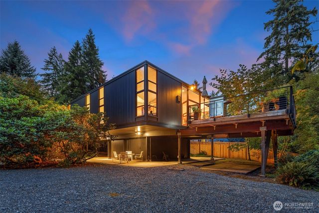 220 130th Avenue SE, Bellevue, WA 98005