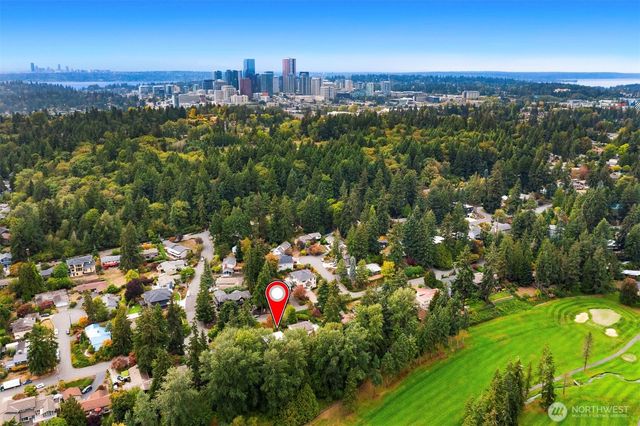 220 130th Avenue SE, Bellevue, WA 98005