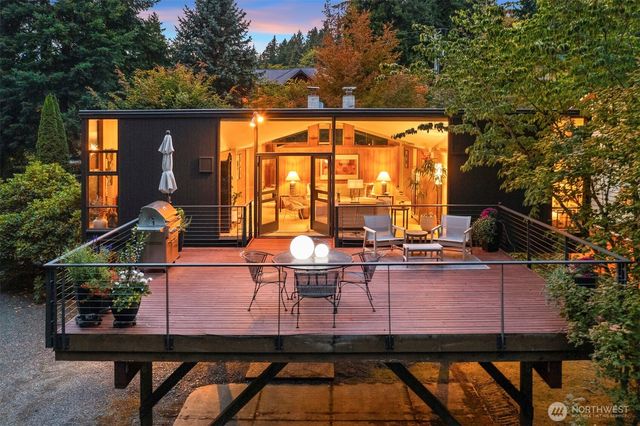 220 130th Avenue SE, Bellevue, WA 98005