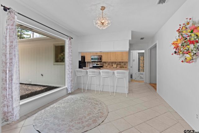 1743 Barbara Ct, Hideaway, TX 75771
