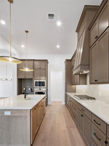 11808 Thomas Trail, Oklahoma City, OK 73173