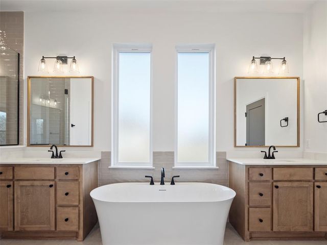 11808 Thomas Trail, Oklahoma City, OK 73173