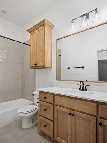 11808 Thomas Trail, Oklahoma City, OK 73173