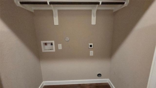 9860 Grosbeak Lane, Magnolia, TX 77354