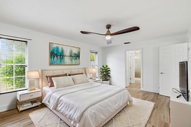 2700 Yarmouth Drive, Wellington, FL 33414