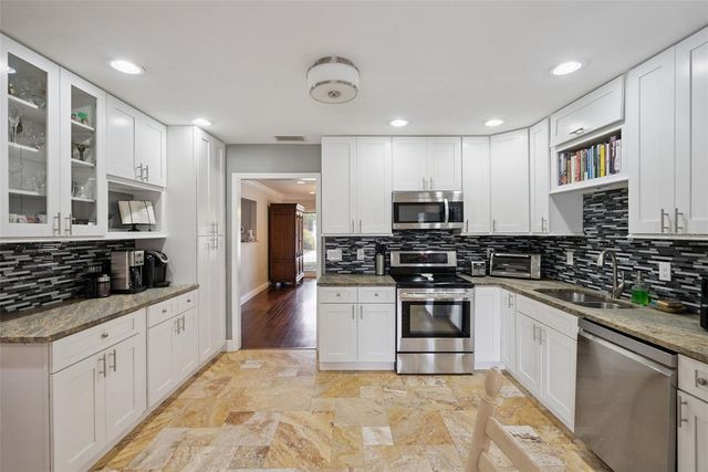 3226 S OSCEOLA AVENUE, Orlando, FL 32806