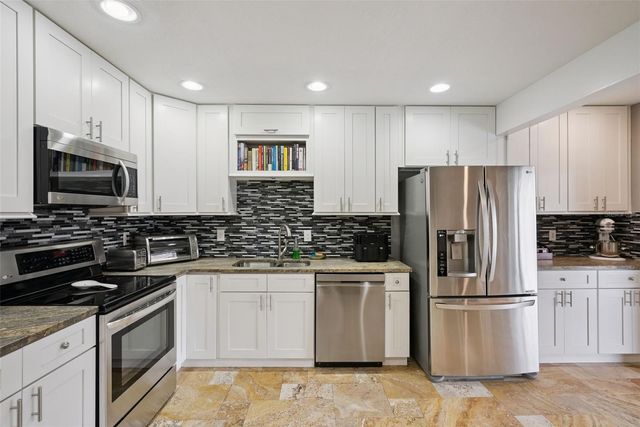 3226 S OSCEOLA AVENUE, Orlando, FL 32806