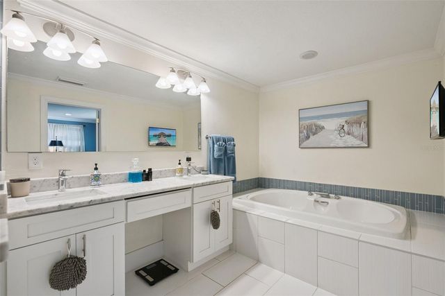 3226 S OSCEOLA AVENUE, Orlando, FL 32806