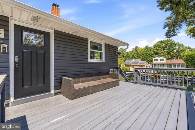 1402 NORCROSS LN, Severn, MD 21144