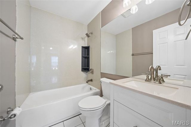 394 Westwind Estates Lane, Valley Park, MO 63088
