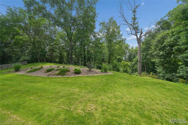 394 Westwind Estates Lane, Valley Park, MO 63088