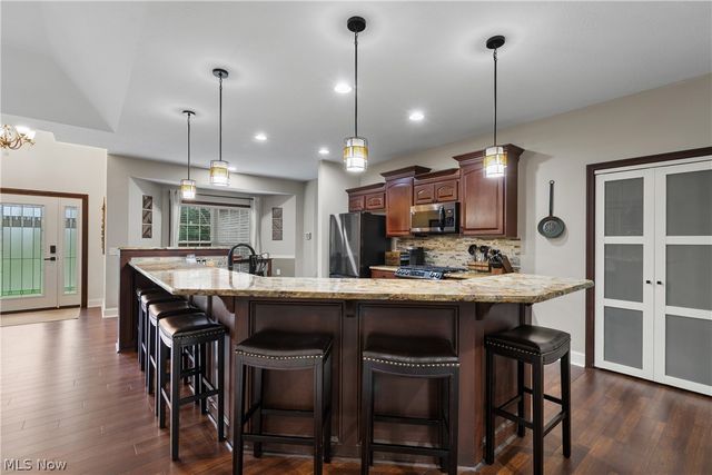 5247 Birchmont Avenue SW, Canton, OH 44706