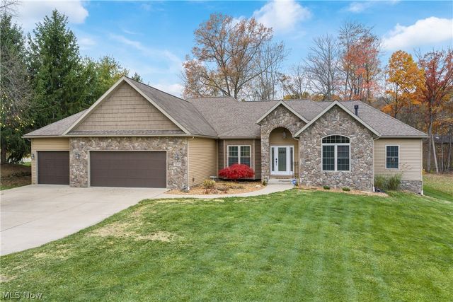 5247 Birchmont Avenue SW, Canton, OH 44706