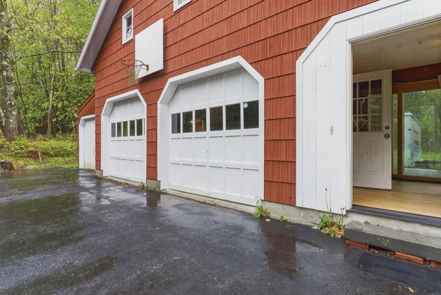 114 Mansfield Road, Temple, NH 03084