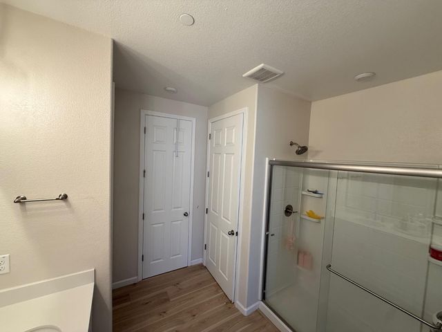 1041 Solace River Way, Roseville, CA 95747