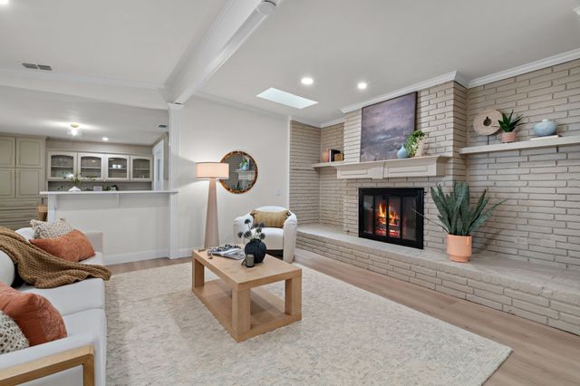 1306 Driftwood Drive, Euless, TX 76040