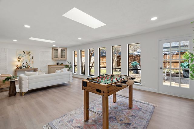 1306 Driftwood Drive, Euless, TX 76040