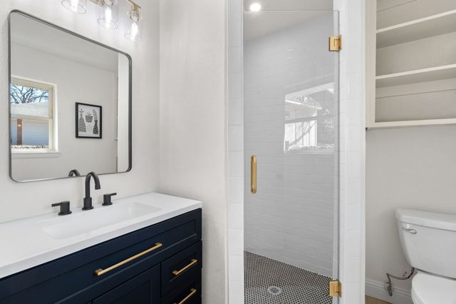 1306 Driftwood Drive, Euless, TX 76040