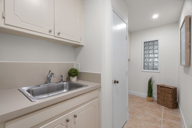 1306 Driftwood Drive, Euless, TX 76040