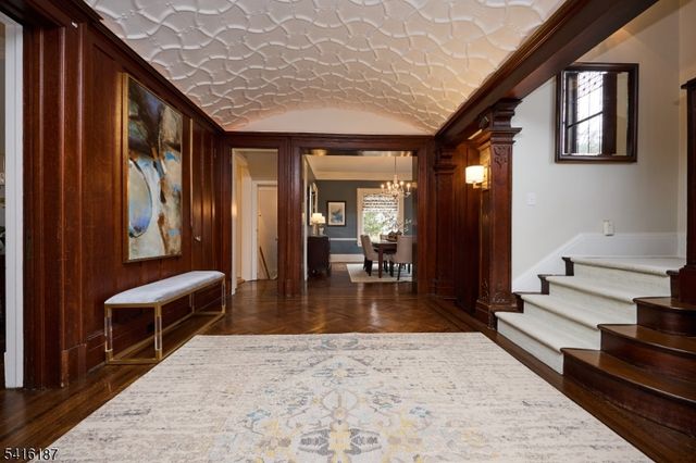 330 Hartford Rd, South Orange Village Twp., NJ 07079