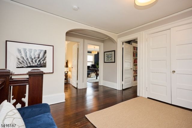 330 Hartford Rd, South Orange Village Twp., NJ 07079