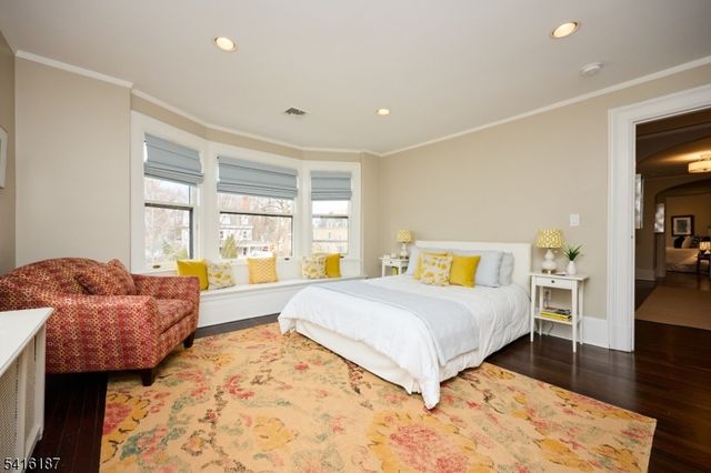 330 Hartford Rd, South Orange Village Twp., NJ 07079