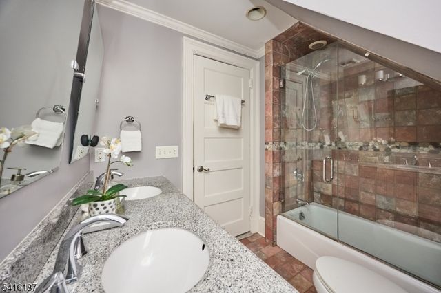 330 Hartford Rd, South Orange Village Twp., NJ 07079