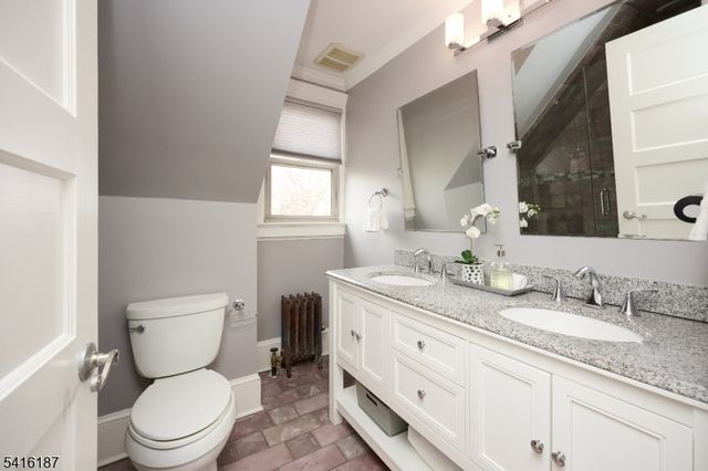 330 Hartford Rd, South Orange Village Twp., NJ 07079