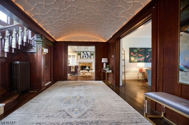 330 Hartford Rd, South Orange Village Twp., NJ 07079