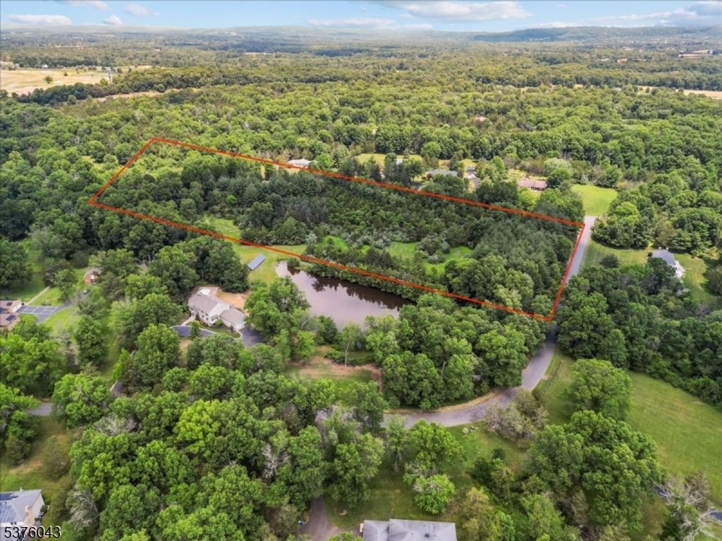 Image 1 of property listing at 0 Laomatong Way, Bedminster Twp., NJ 07921