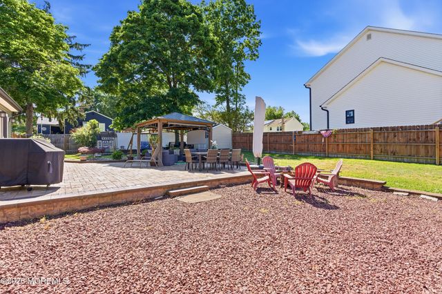 10 Third Street, Matawan, NJ 07747